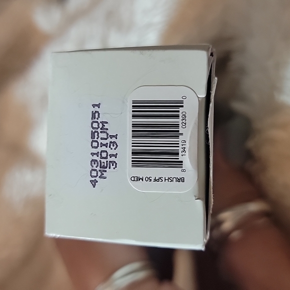 Colorescience brush on powder 50spf sunscreen - Picture 2 of 6